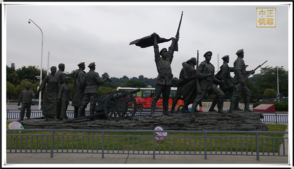 廣場紅軍雕塑圖片.jpg 廣場紅軍雕塑圖片.jpg
