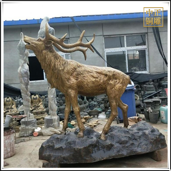 動(dòng)物雕塑銅鹿.jpg 動(dòng)物雕塑銅鹿.jpg