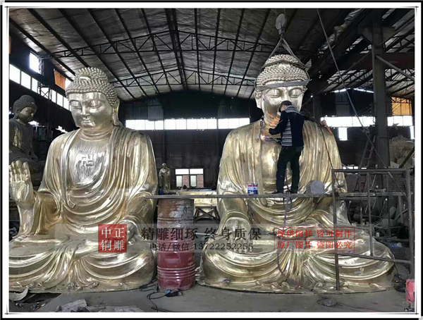 寺院大型銅雕佛像.jpg 寺院大型銅雕佛像.jpg