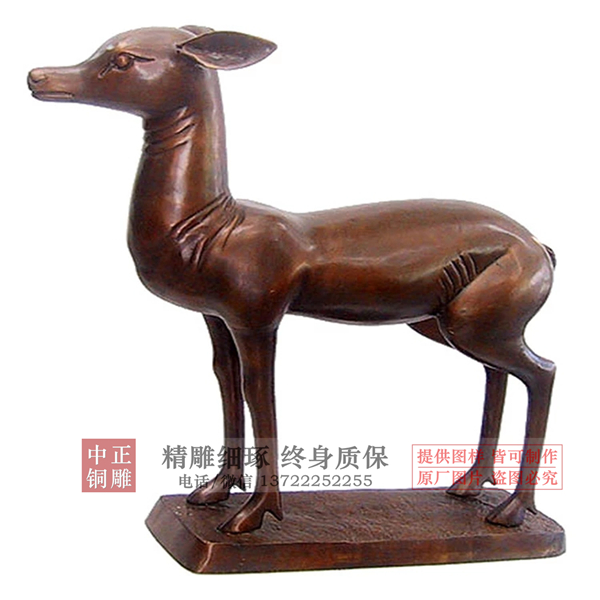 景區(qū)銅鹿造型.jpg 景區(qū)銅鹿造型.jpg